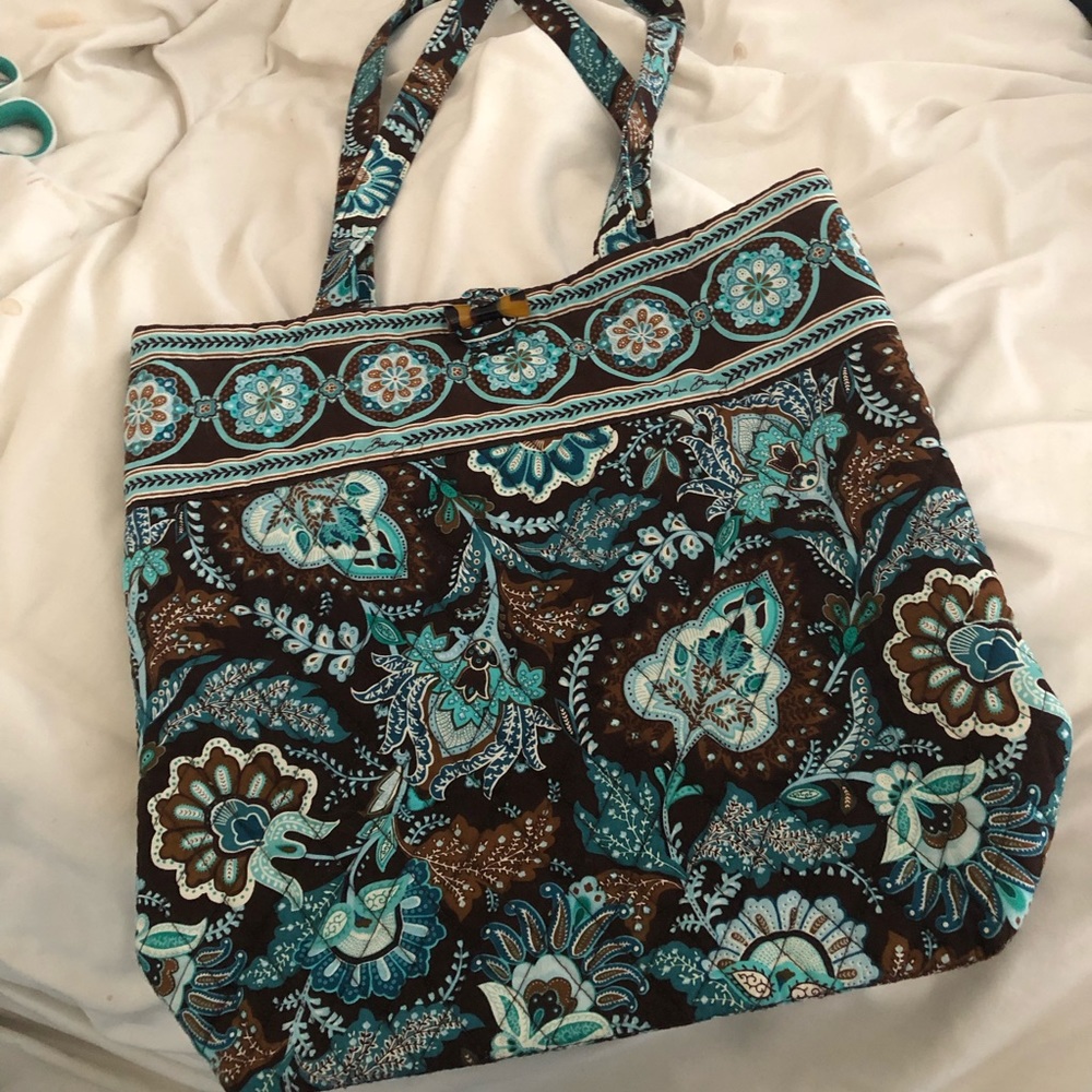 LIKE NEW Vera Bradley tote bag in Java blue